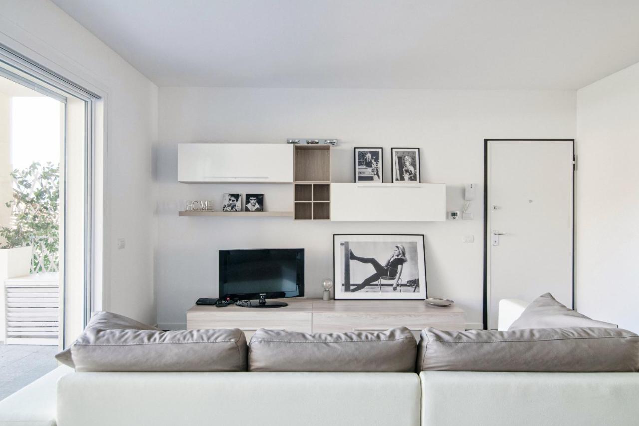 Silvia Lenno House - The House Of Travelers Apartment Exterior foto