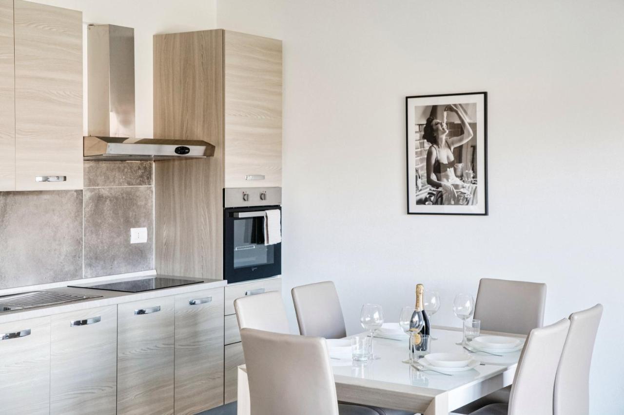 Silvia Lenno House - The House Of Travelers Apartment Exterior foto